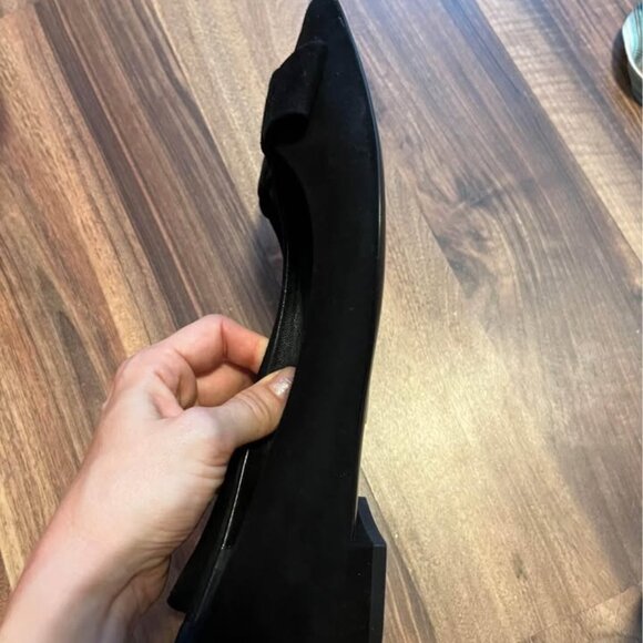 Gorgeous Hugo Boss Black Ballet Flats - Picture 2 of 4